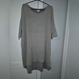 Lularoe Navy & Gray Patterned Tunic Top (Irma) Size 2XL